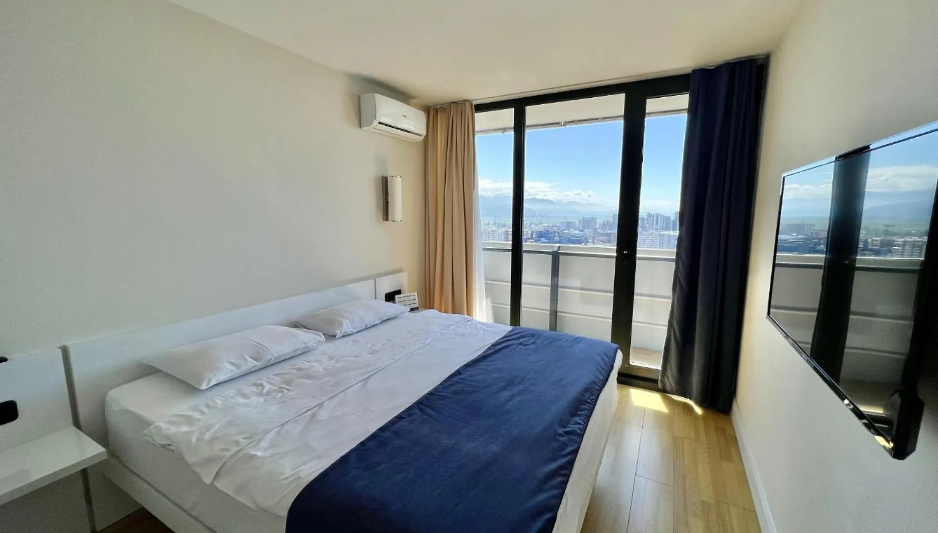 Orbi City Superhost Itkhvisi 5*, Batumi